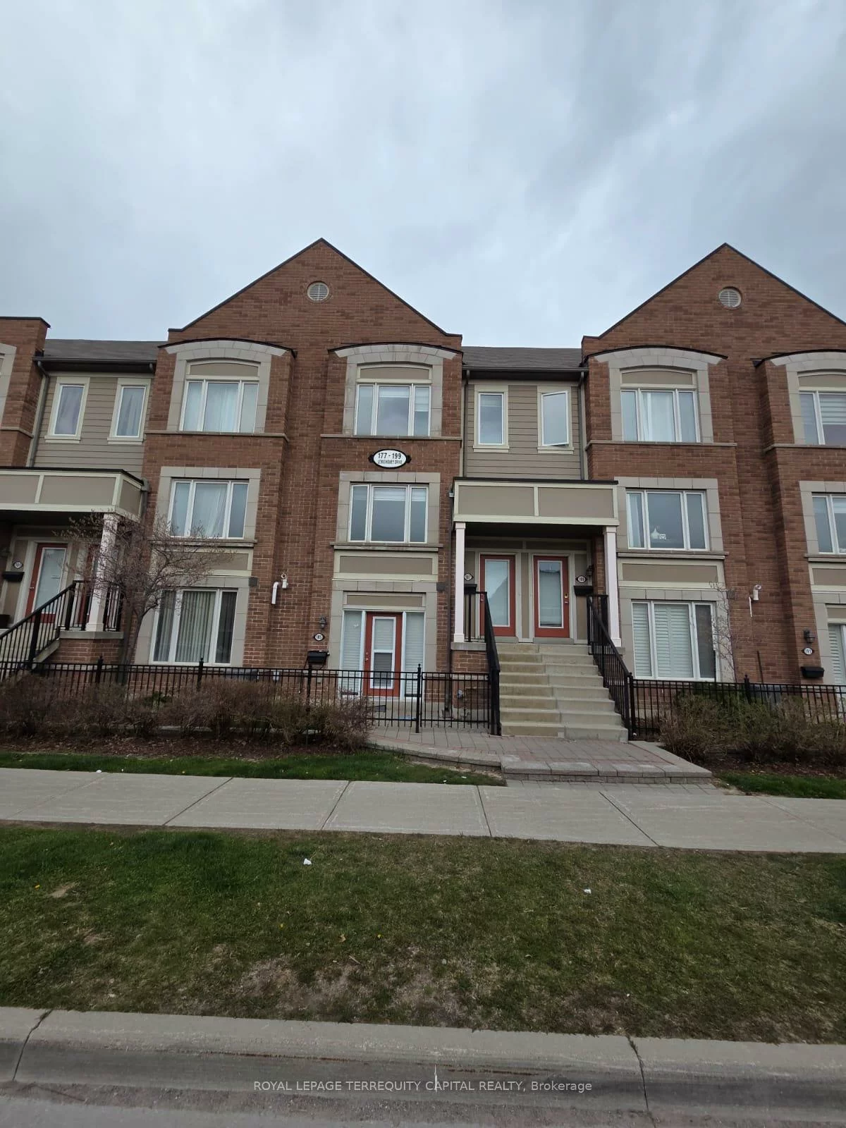 187, Lewis Honey, Bayview Northeast, Aurora