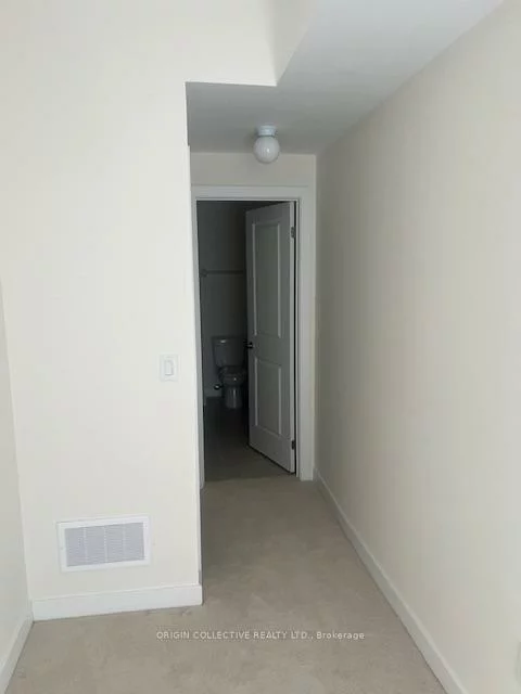 15100, Yonge, Aurora Village, Aurora