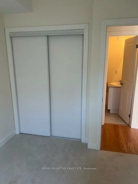 15100, Yonge, Aurora Village, Aurora