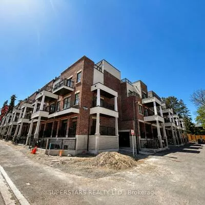 15100, Yonge, Aurora Village, Aurora