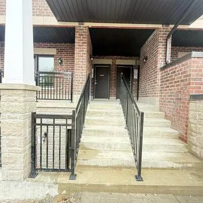 111-15100, Yonge, Aurora Village, Aurora