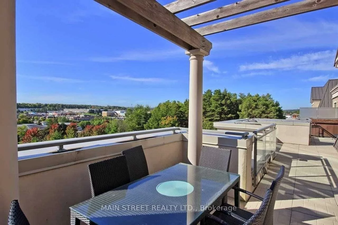 180, John West, Bayview Wellington, Aurora