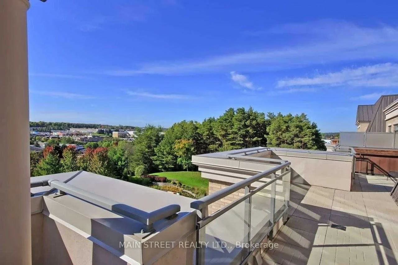 180, John West, Bayview Wellington, Aurora