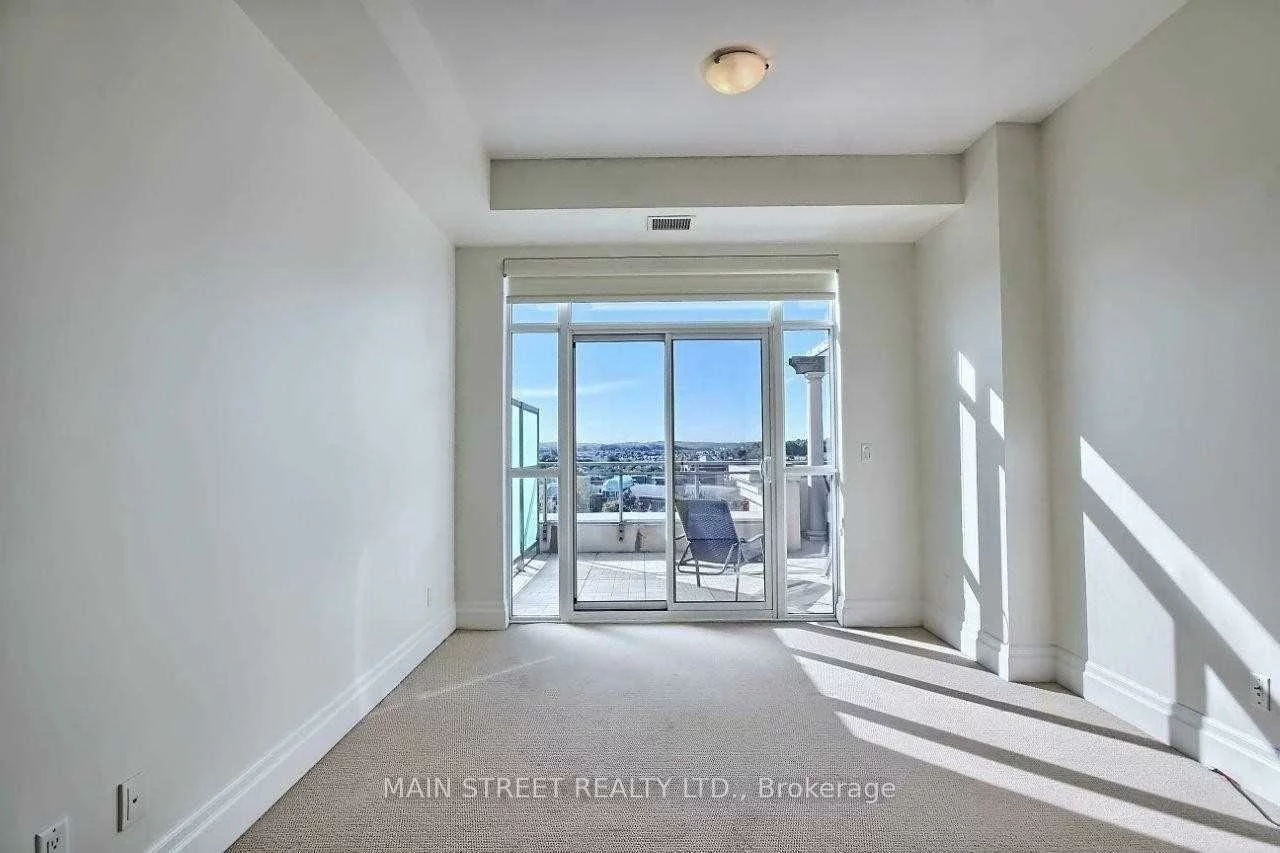 180, John West, Bayview Wellington, Aurora