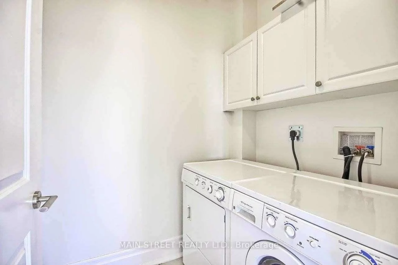 180, John West, Bayview Wellington, Aurora