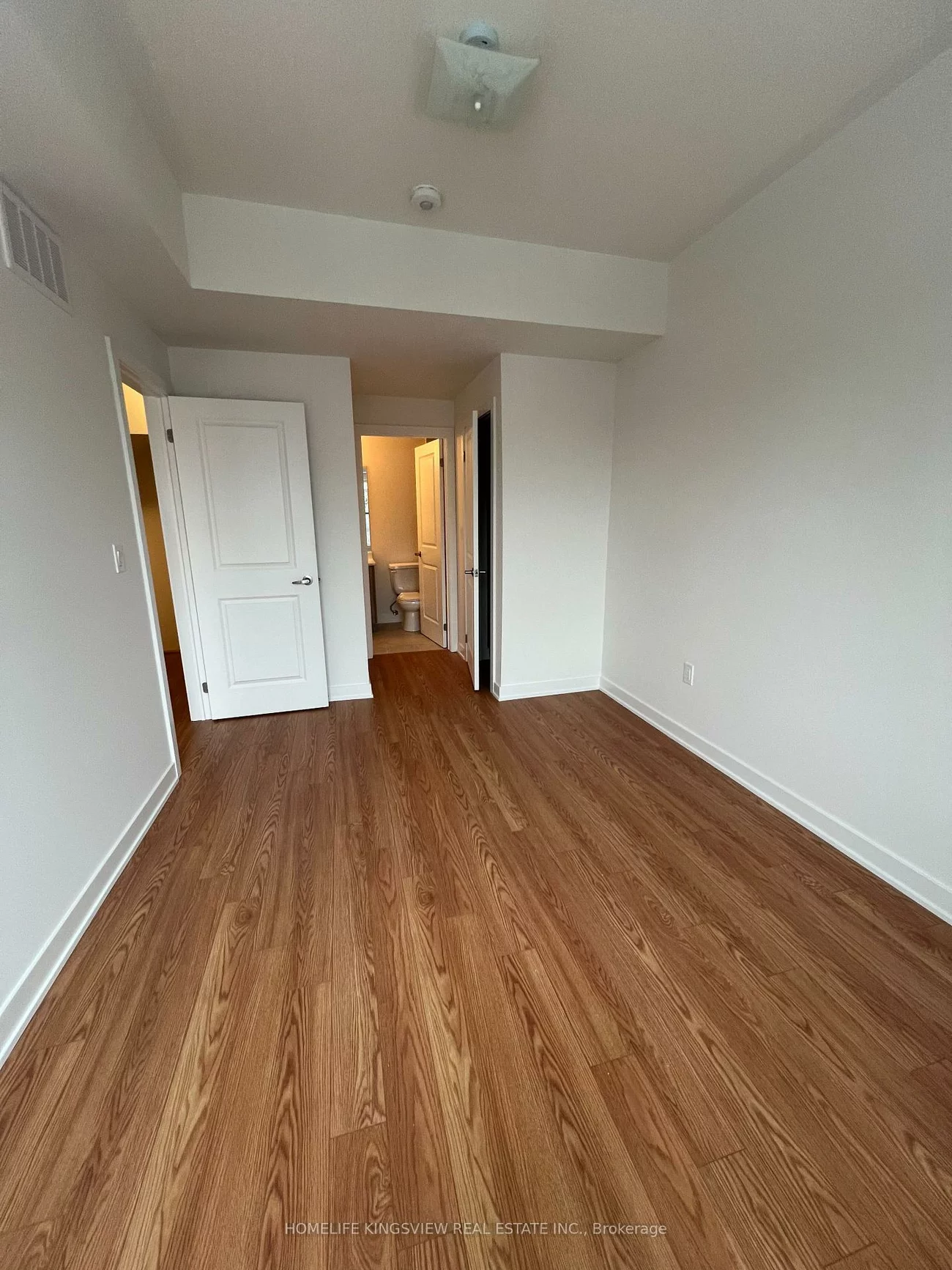15100, YONGE, Aurora Village, Aurora