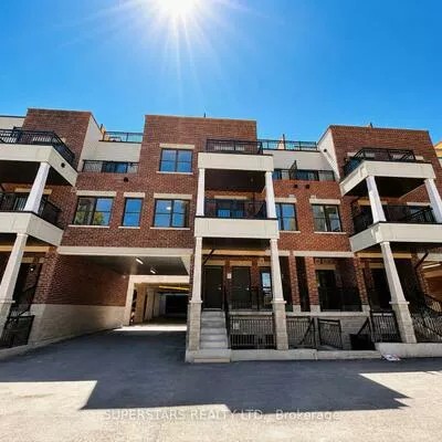 15100, Yonge, Aurora Village, Aurora