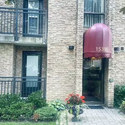 15390, Yonge, Aurora Heights, Aurora