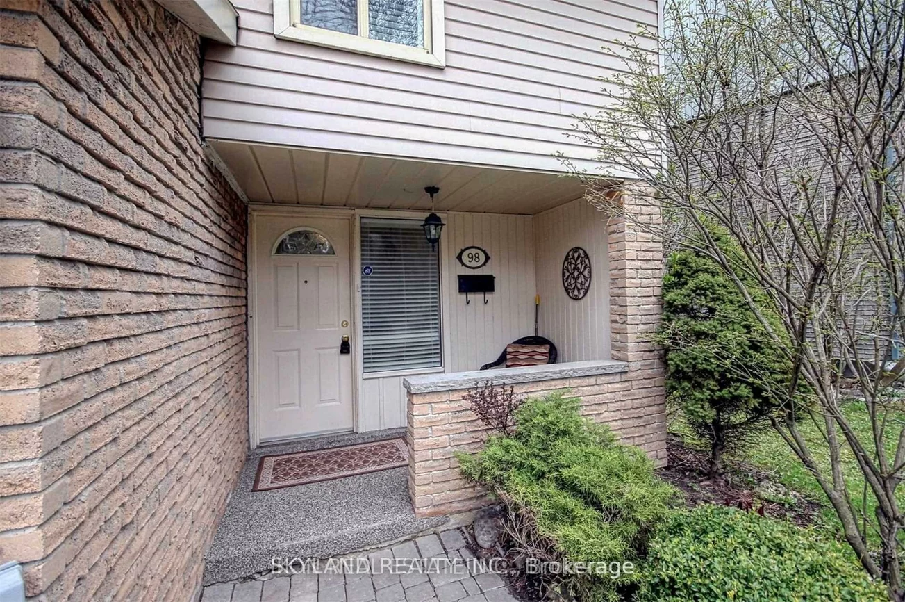 98, Henderson, Aurora Highlands, Aurora