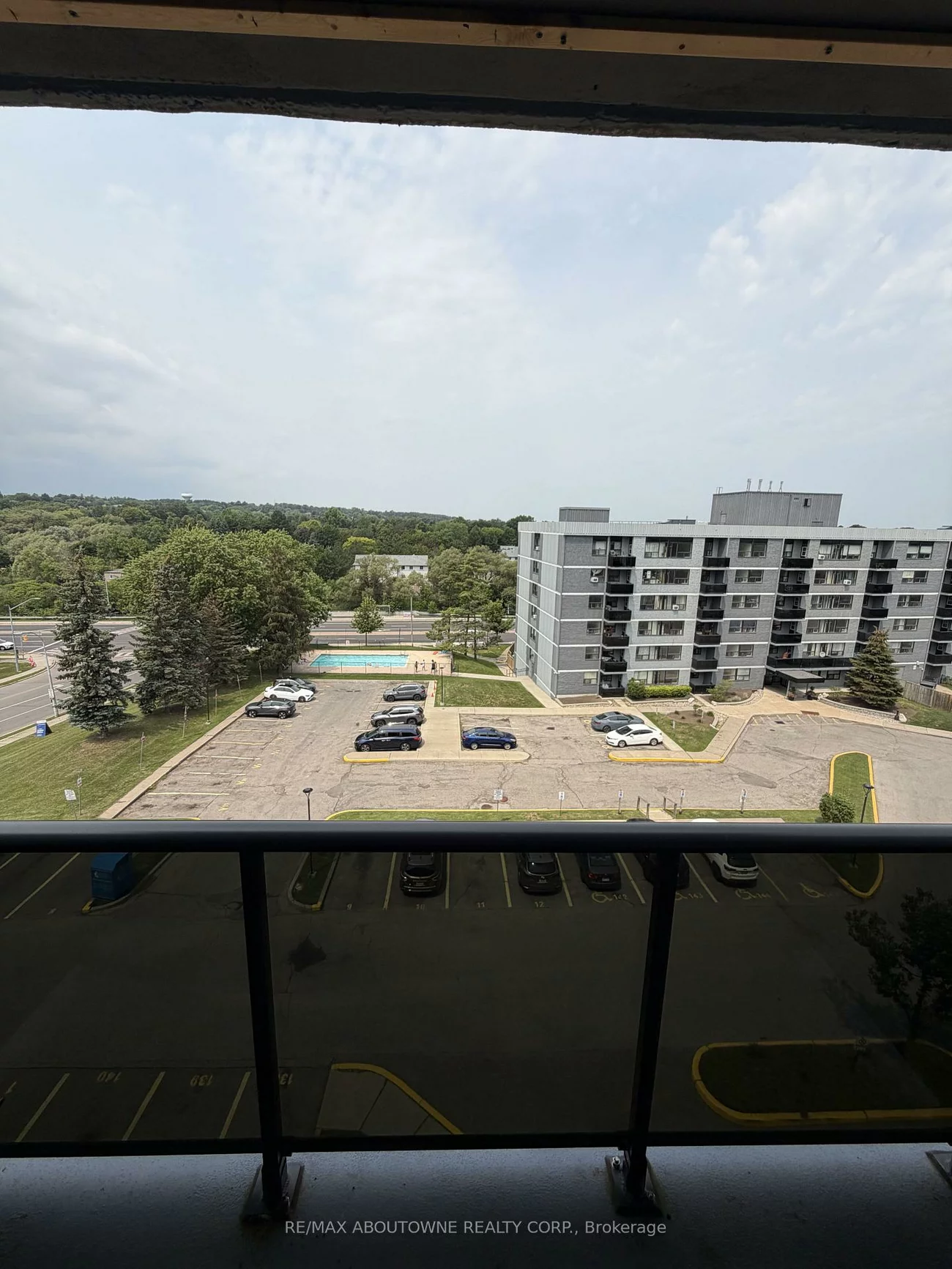 147, Wellington, Aurora Village, Aurora