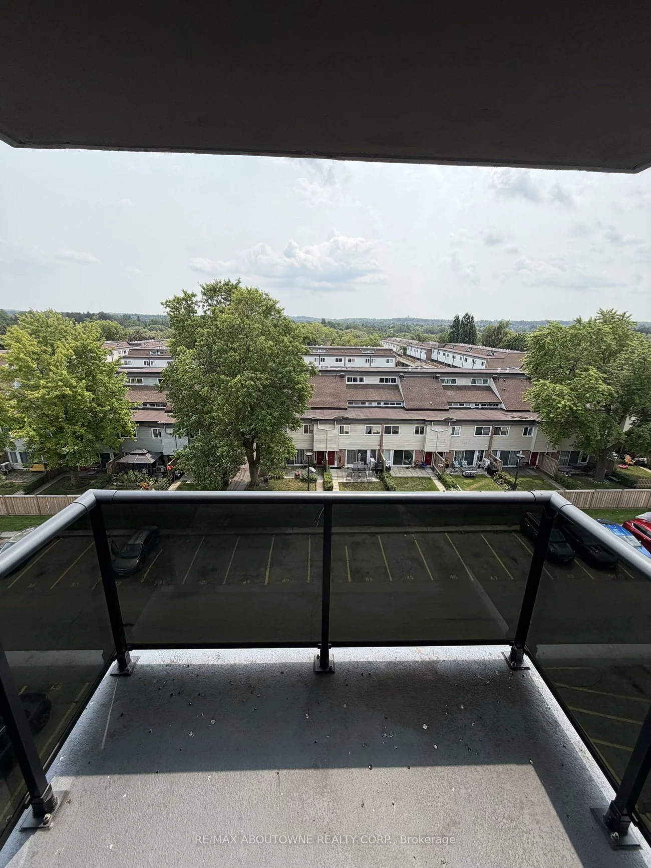 147, Wellington, Aurora Village, Aurora