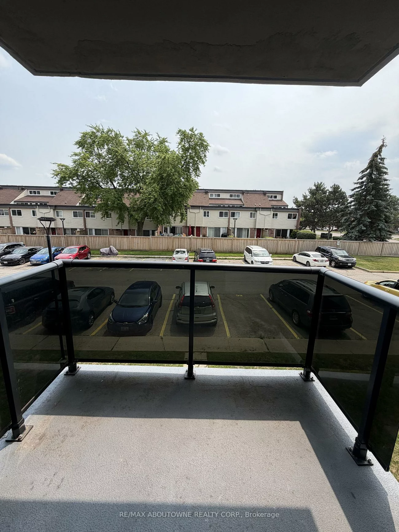 147, Wellington, Aurora Village, Aurora