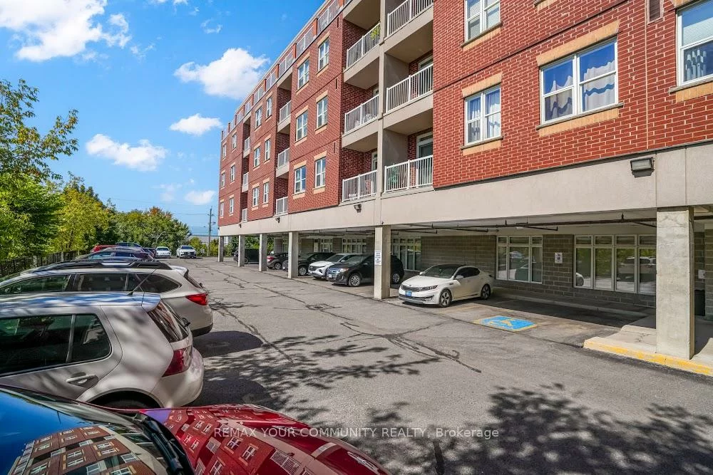 15450, Yonge, Aurora Heights, Aurora