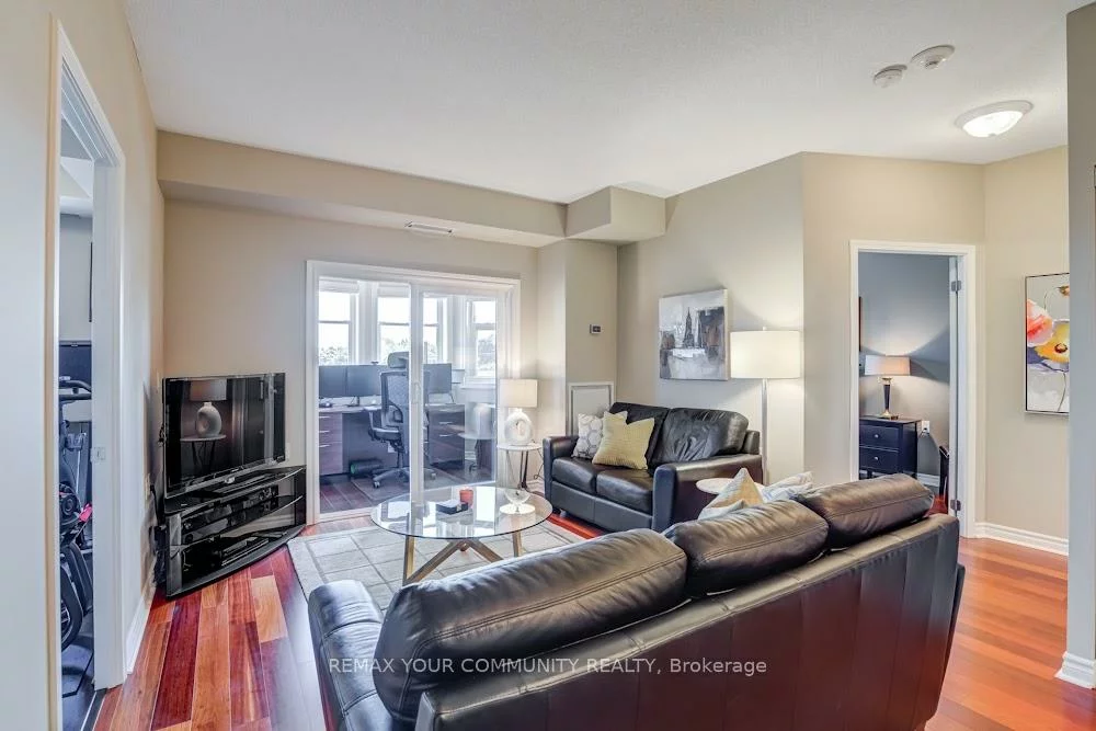 15450, Yonge, Aurora Heights, Aurora