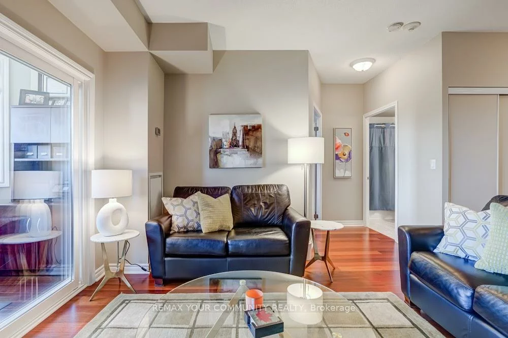 15450, Yonge, Aurora Heights, Aurora