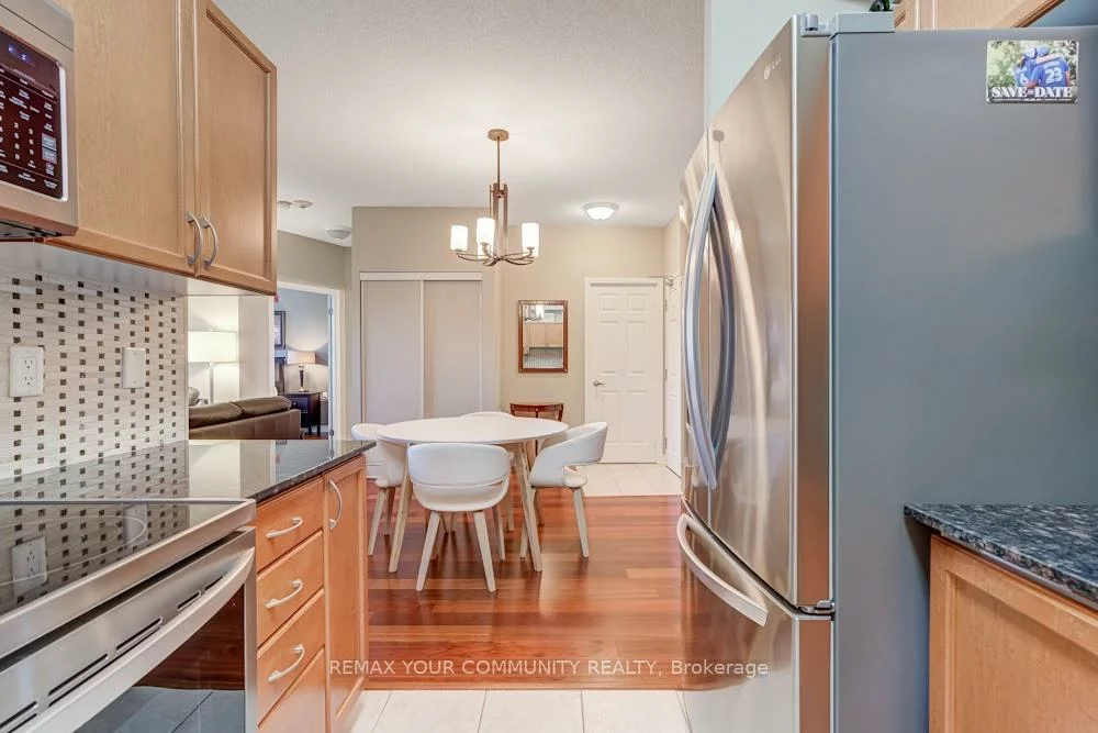 15450, Yonge, Aurora Heights, Aurora