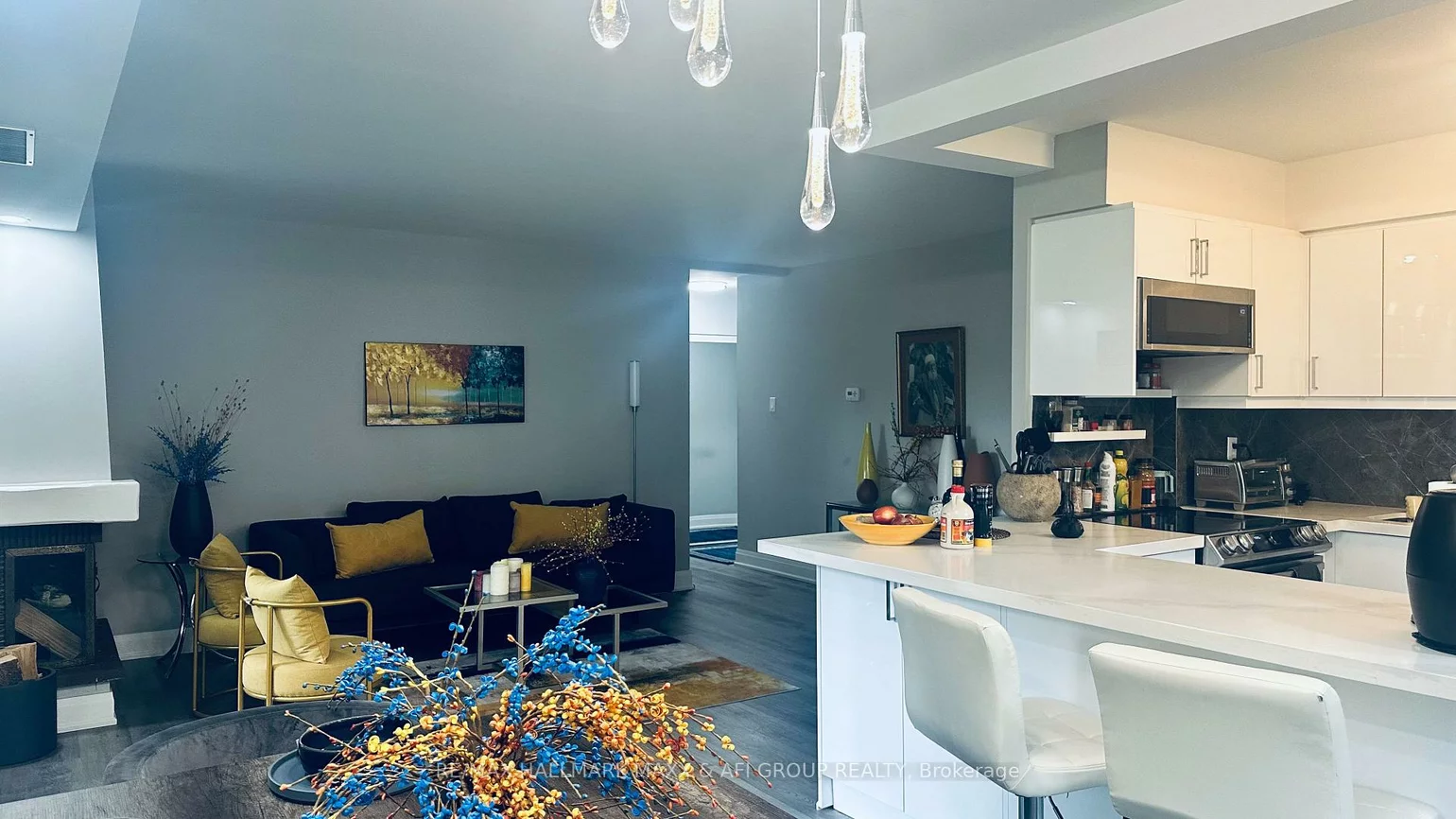 15390, Yonge, Aurora Heights, Aurora