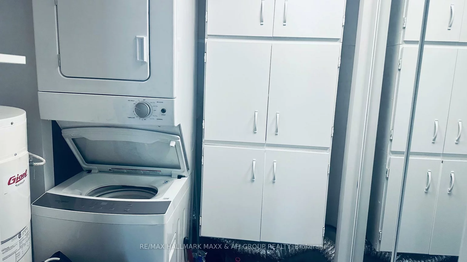 15390, Yonge, Aurora Heights, Aurora