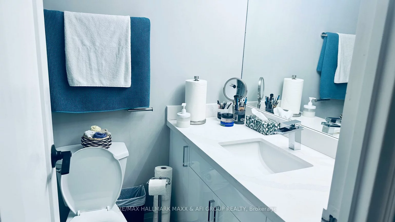 15390, Yonge, Aurora Heights, Aurora