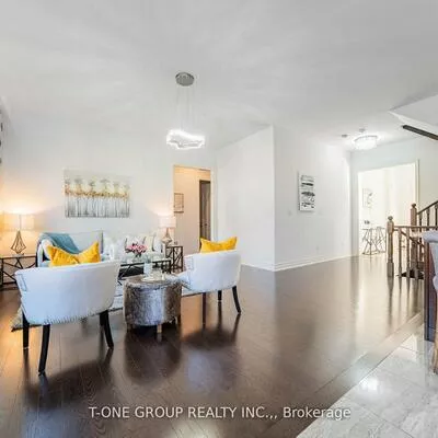 63, Ken Sinclair, Aurora Estates, Aurora