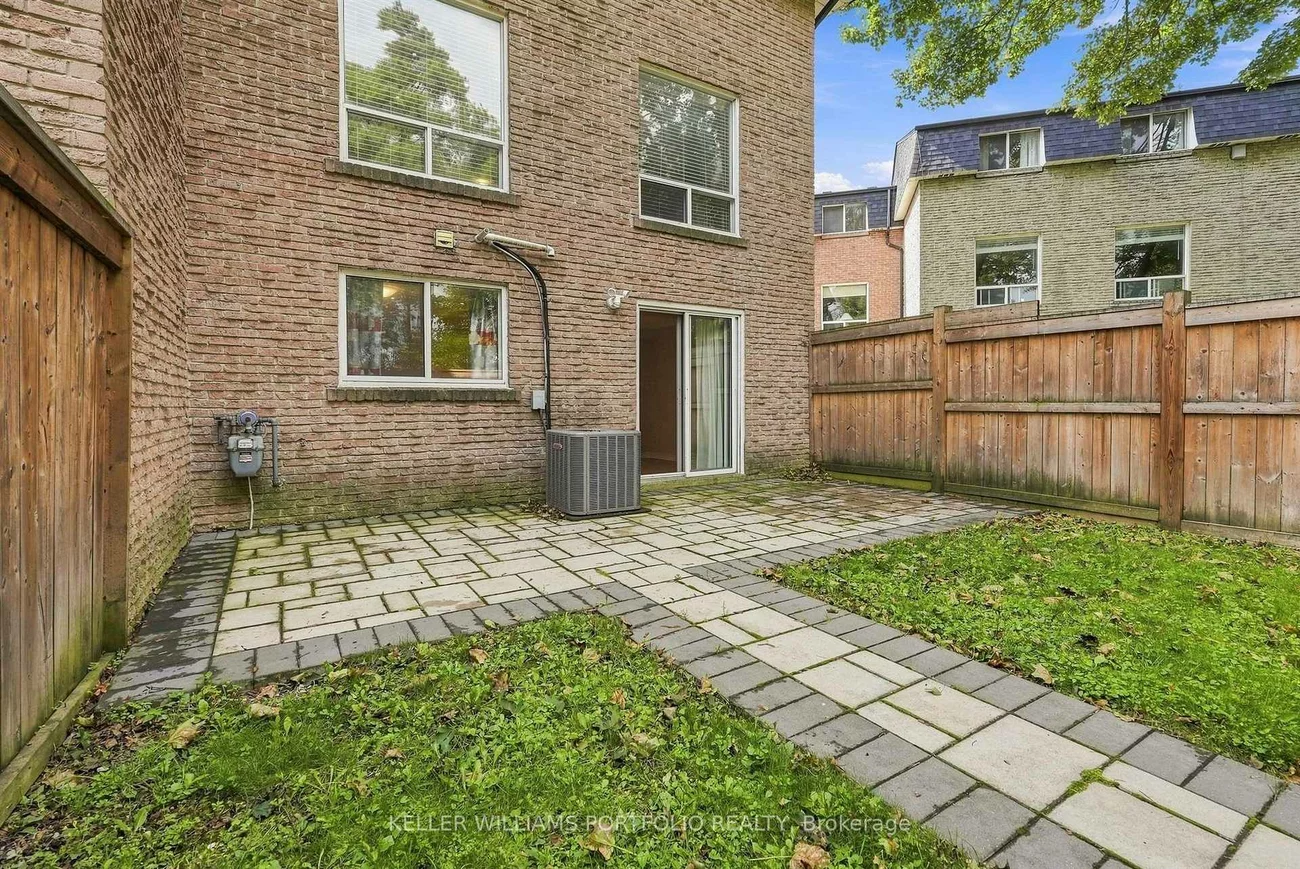 32, Henderson, Aurora Highlands, Aurora