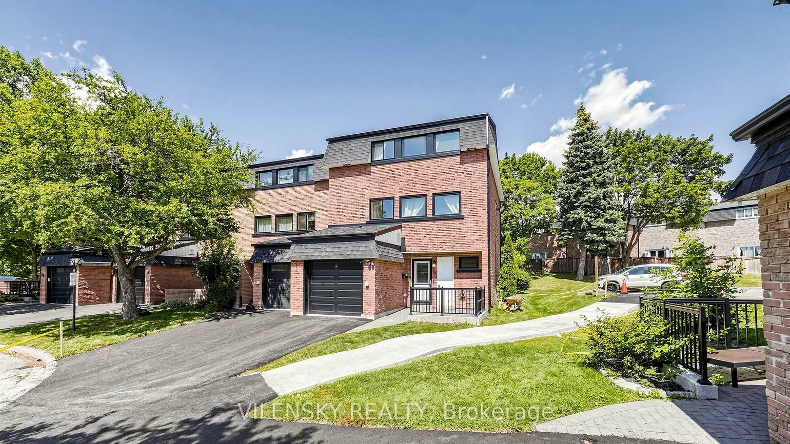 14, Poplar, Aurora Highlands, Aurora