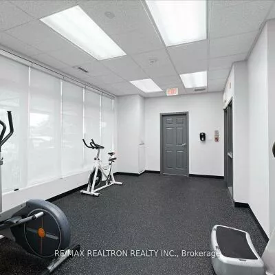 15450, Yonge, Aurora Heights, Aurora