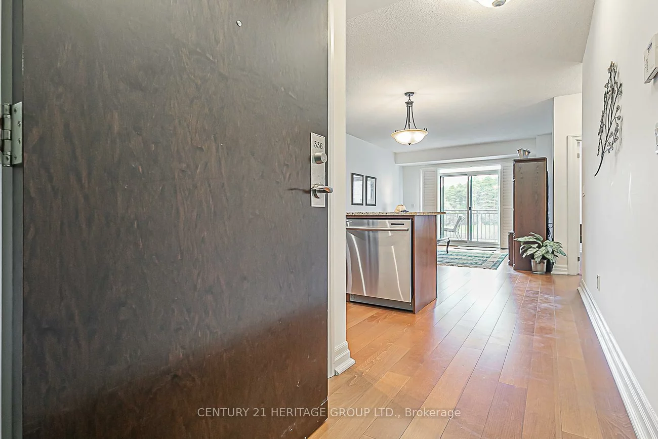 180, John West, Bayview Wellington, Aurora