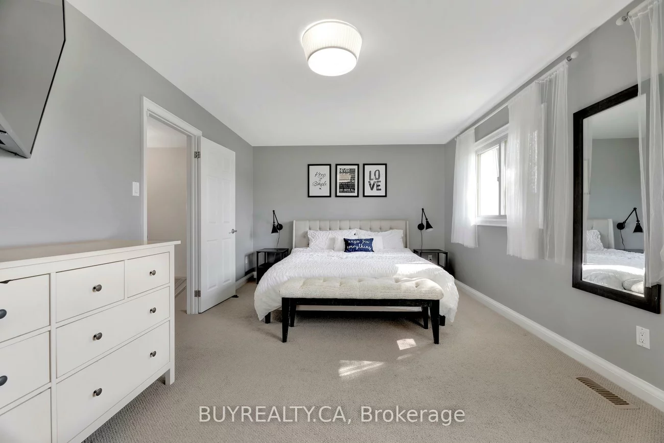 104, Poplar, Aurora Highlands, Aurora