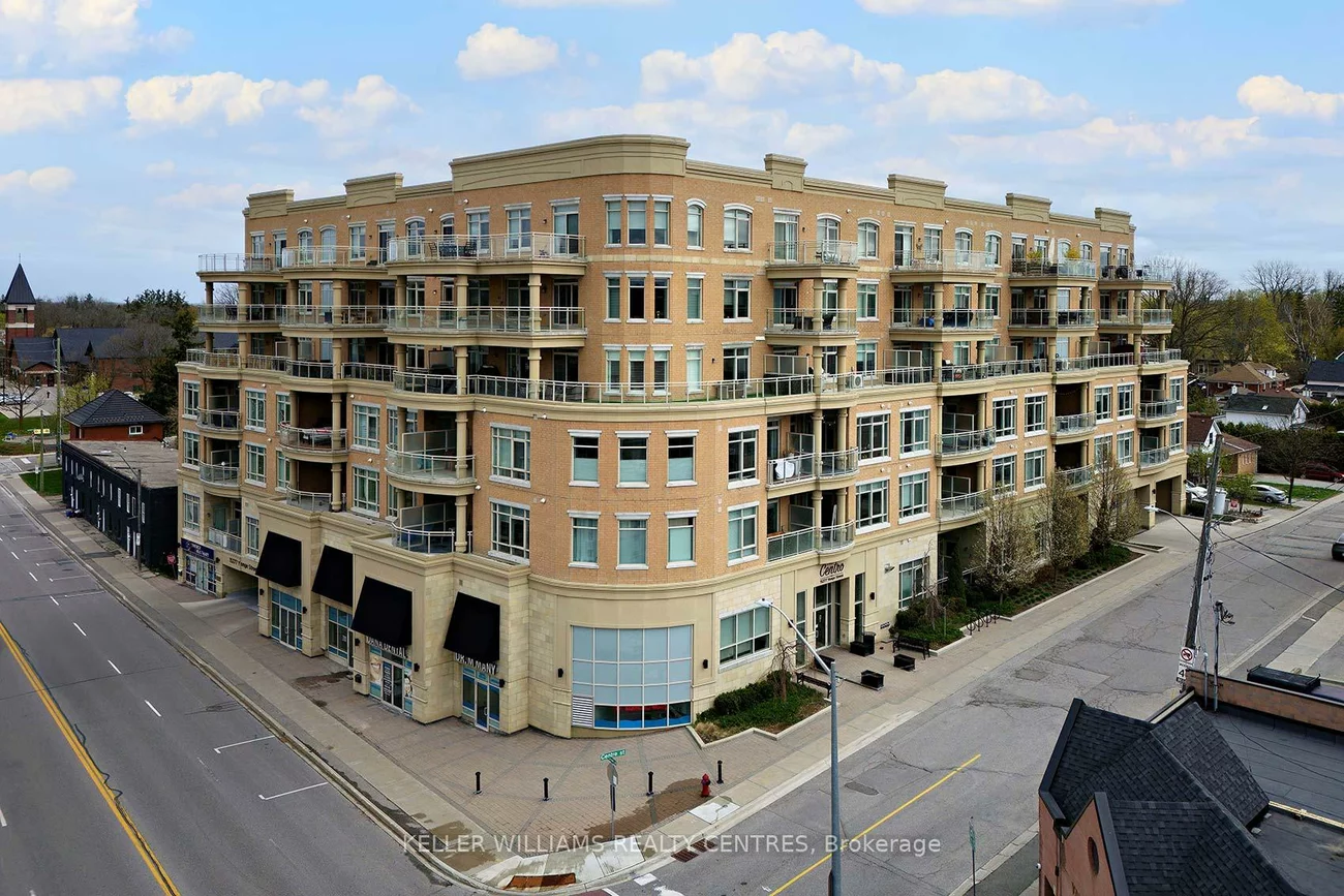 15277, Yonge, Aurora Village, Aurora