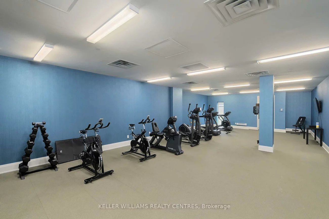15277, Yonge, Aurora Village, Aurora