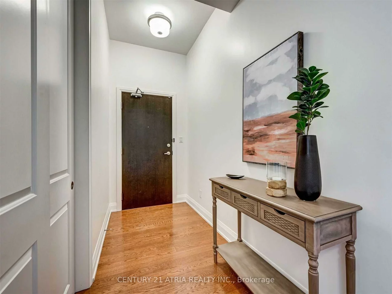15277, Yonge, Aurora Village, Aurora