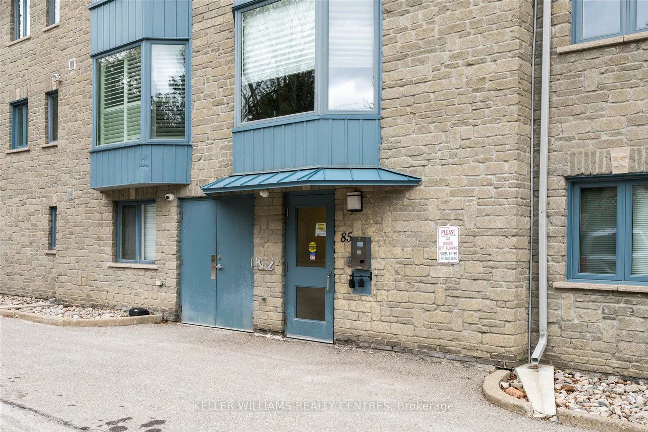 85, Wellington, Aurora Village, Aurora