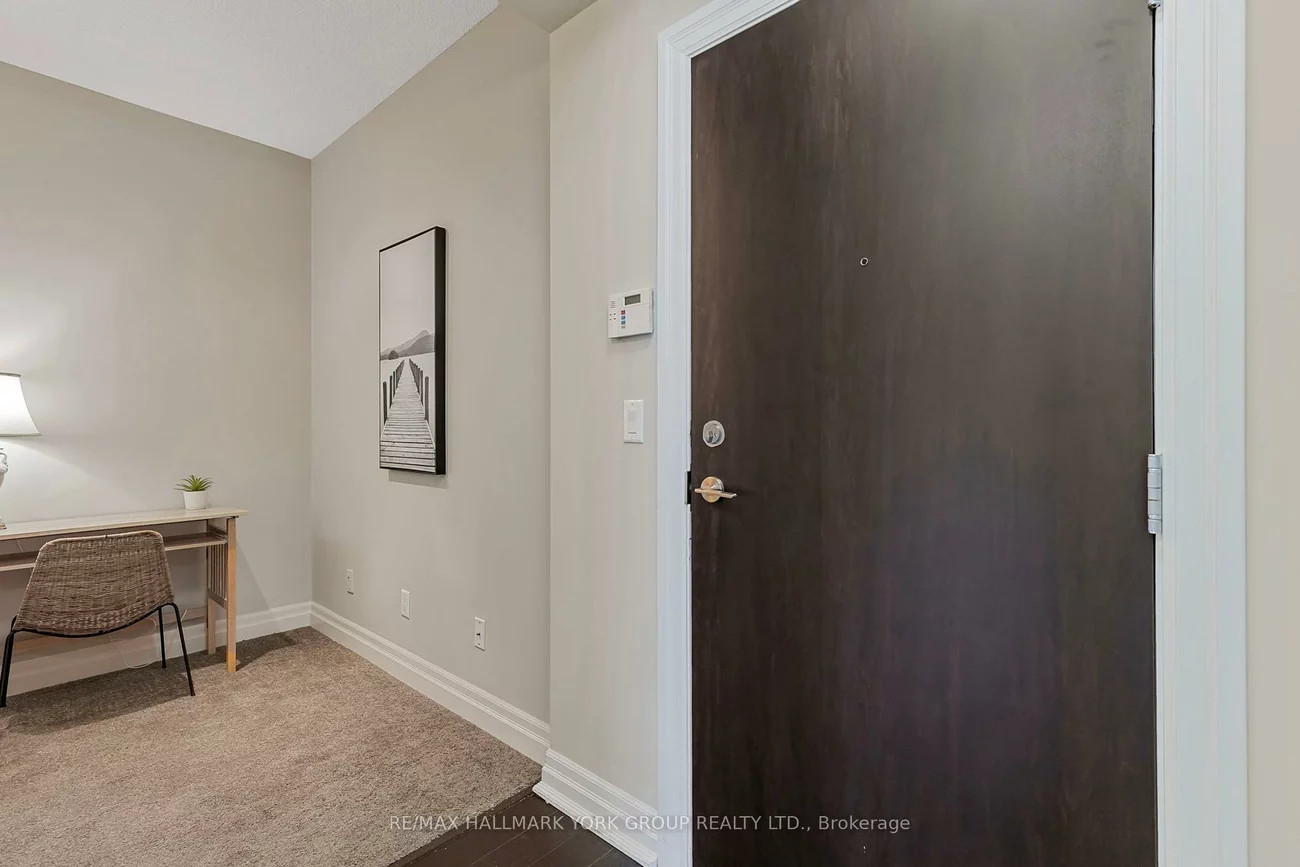 180, John West, Bayview Wellington, Aurora