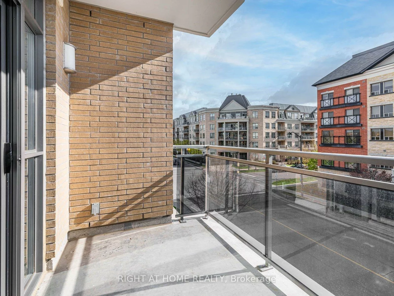 111, Civic Square, Bayview Wellington, Aurora
