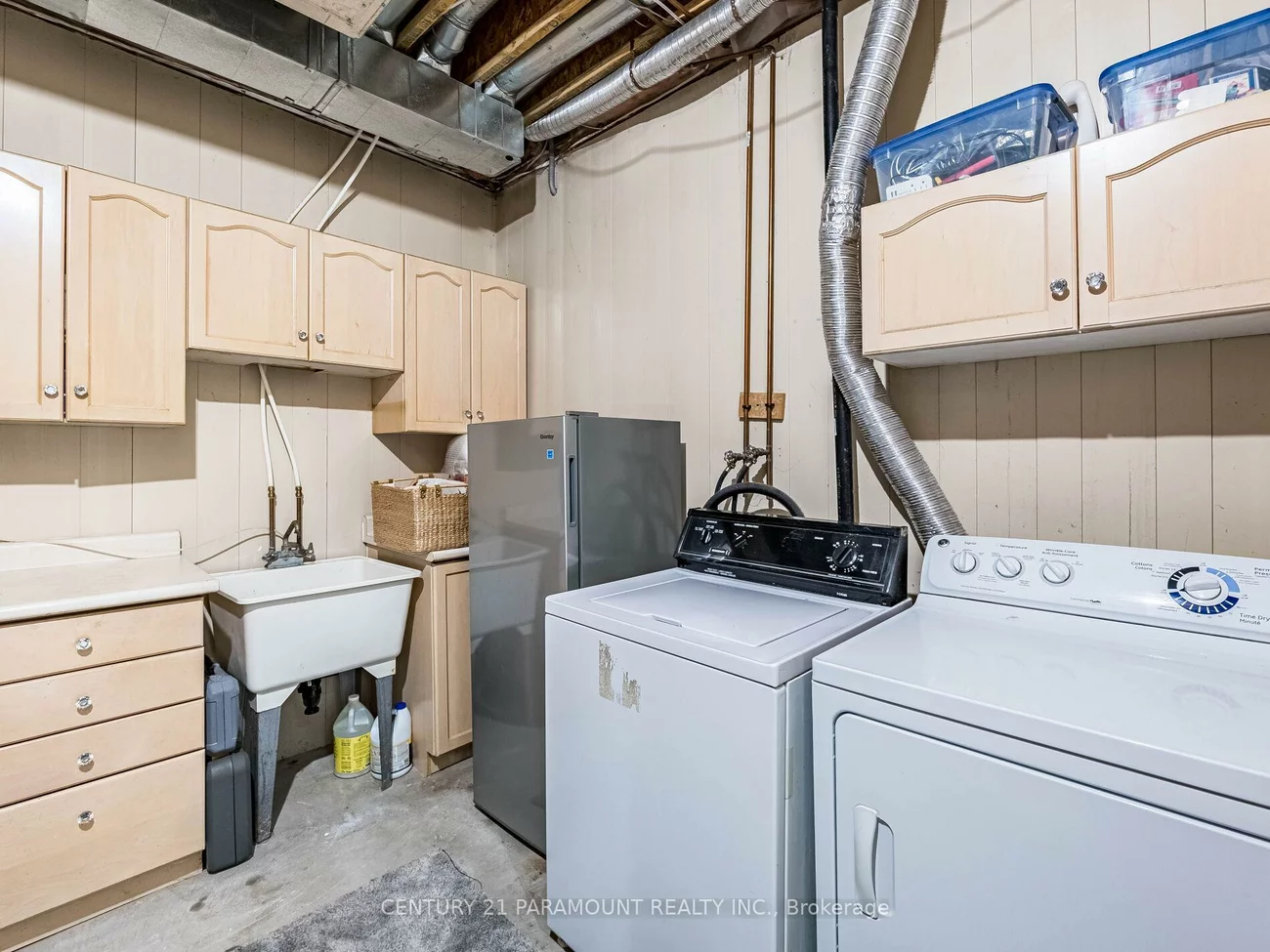 347, John West, Bayview Wellington, Aurora