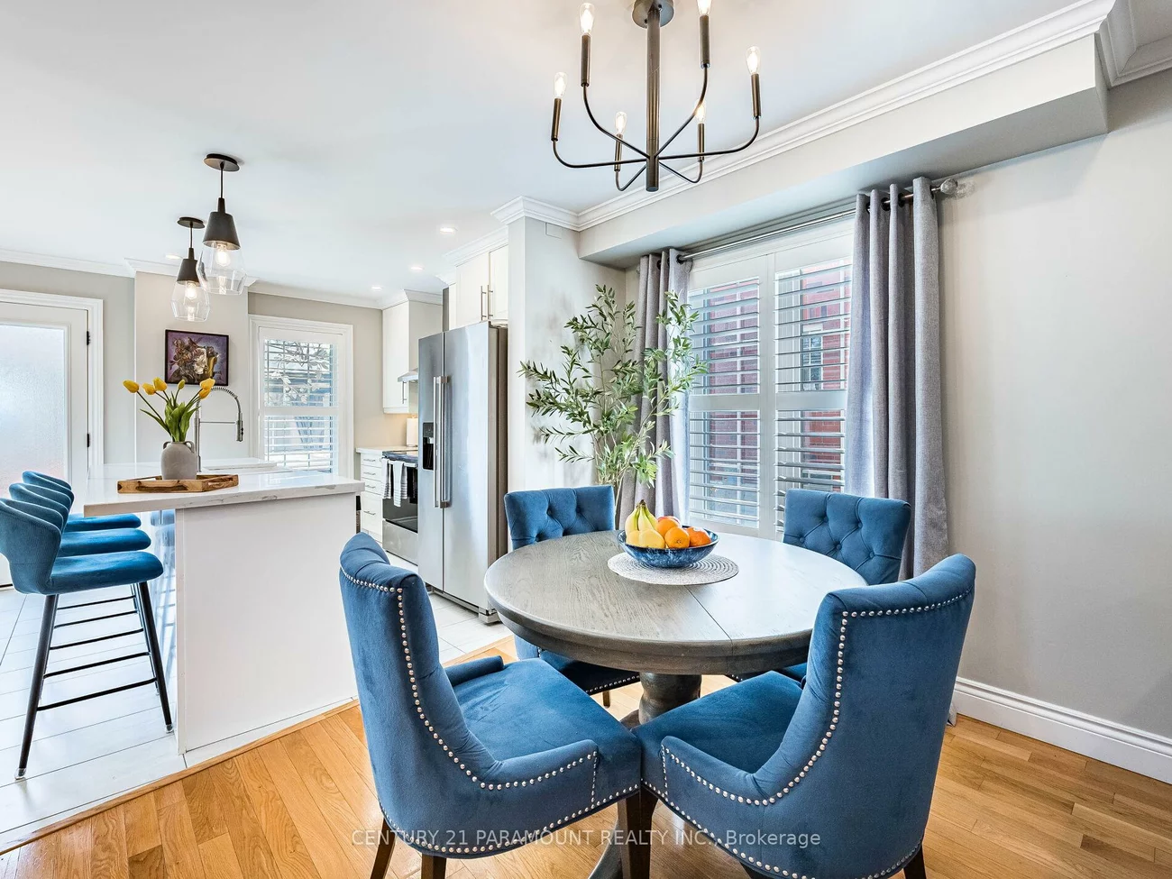 347, John West, Bayview Wellington, Aurora