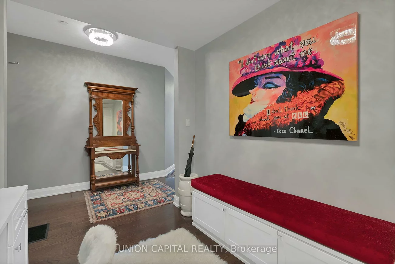 15277, Yonge, Aurora Village, Aurora