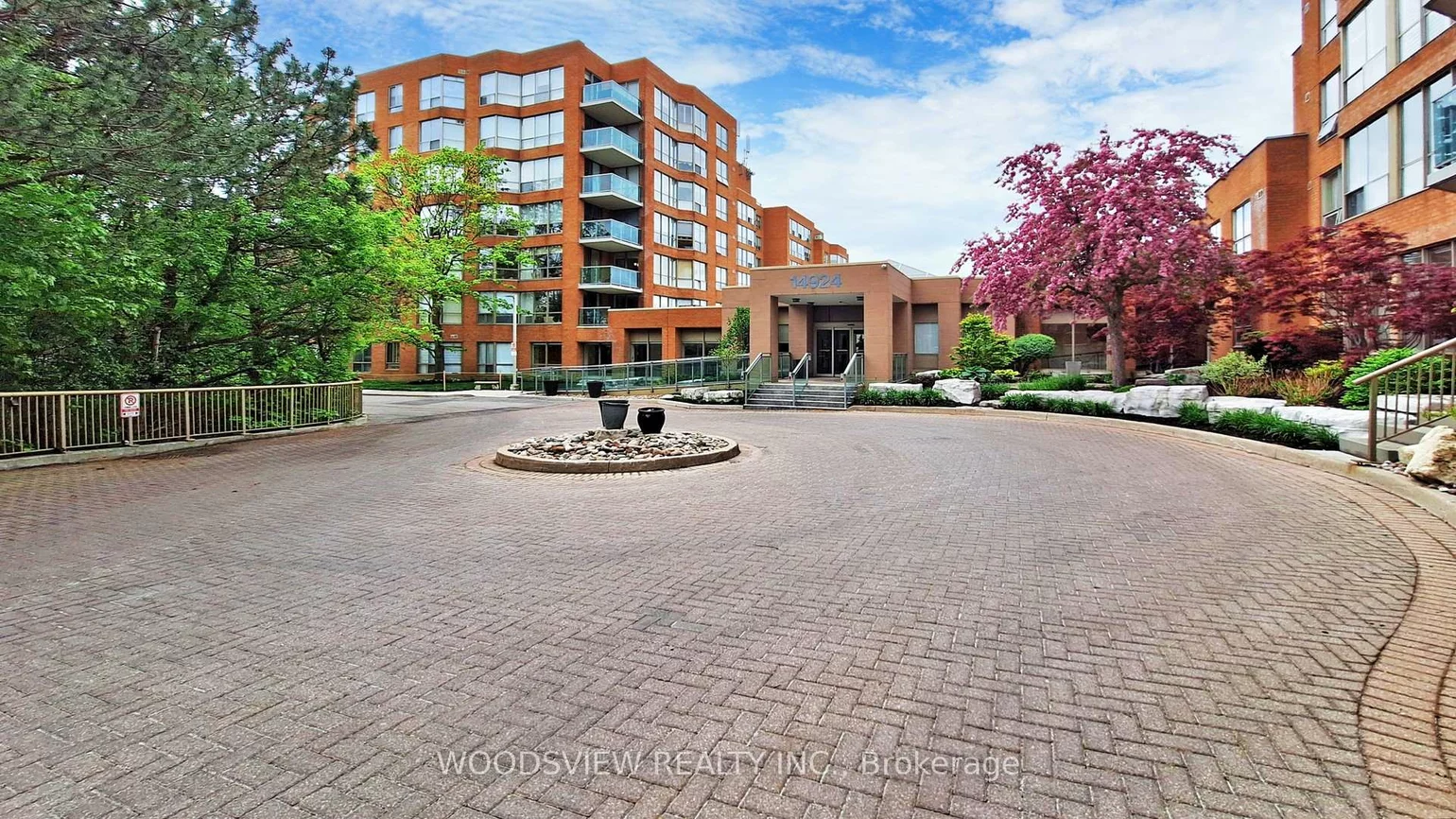 14924, Yonge, Aurora Heights, Aurora