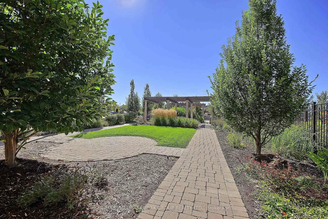180, John West, Bayview Wellington, Aurora