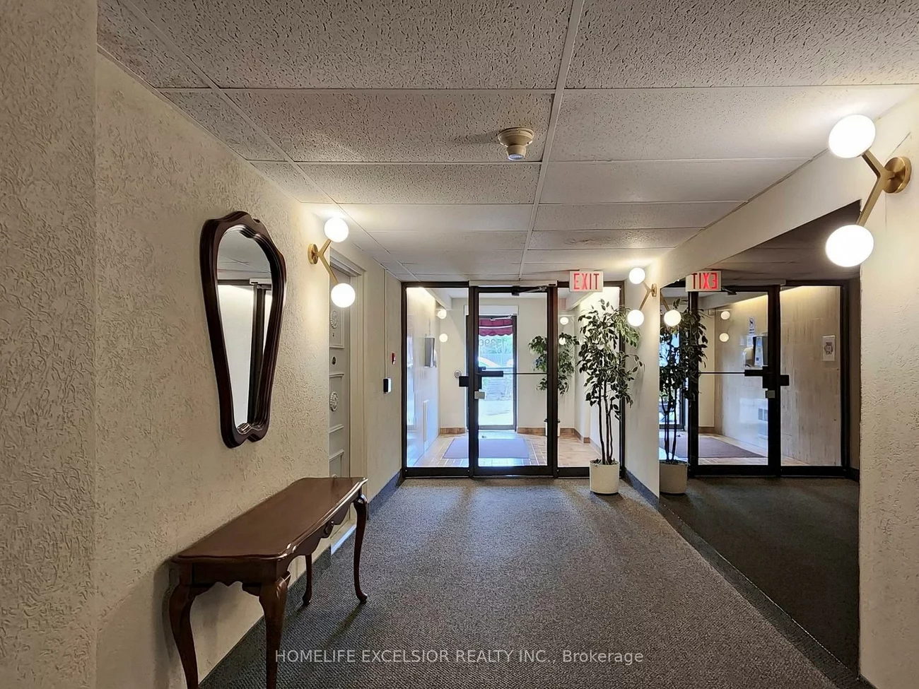 15390, Yonge, Aurora Heights, Aurora