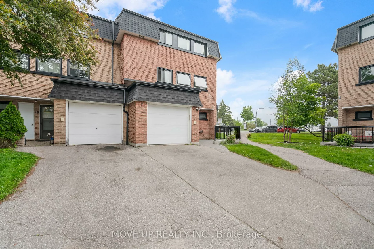 14, Poplar, Aurora Highlands, Aurora