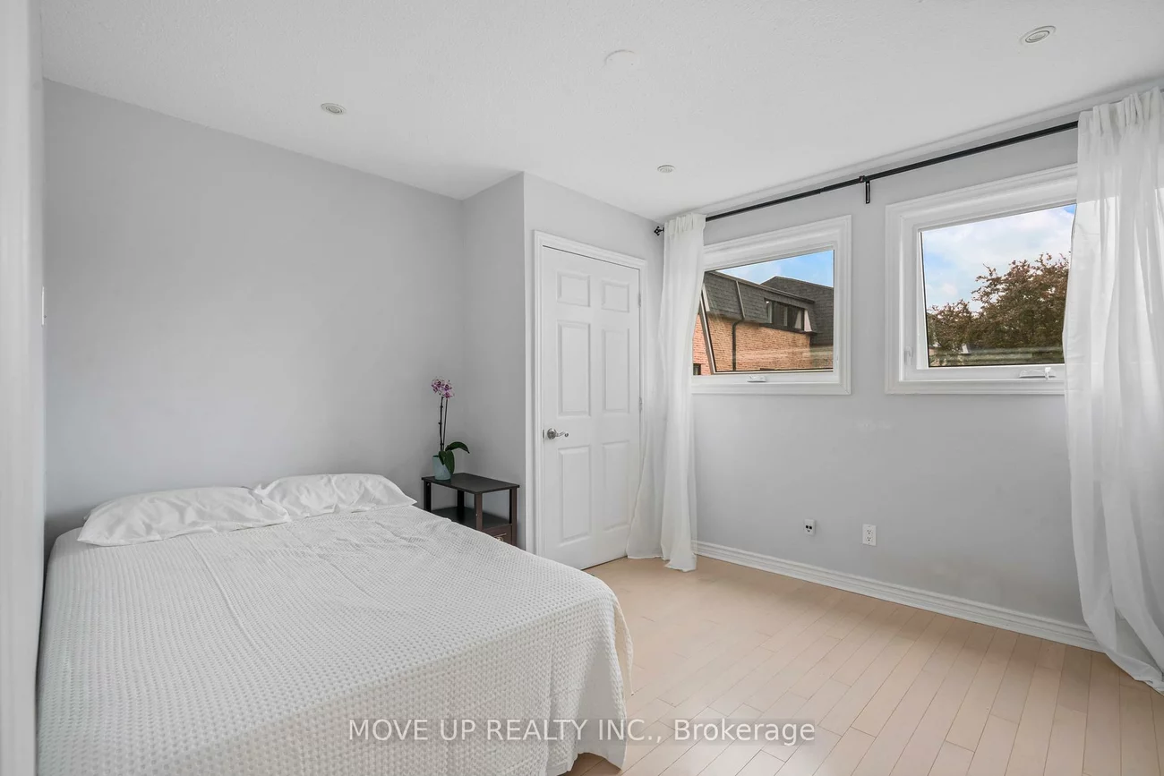 14, Poplar, Aurora Highlands, Aurora