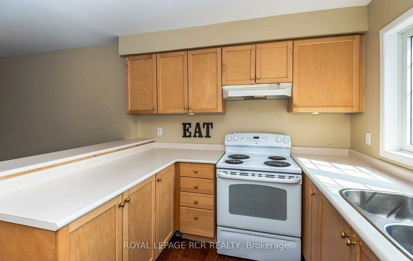 22, Sandlewood, Bayview Wellington, Aurora