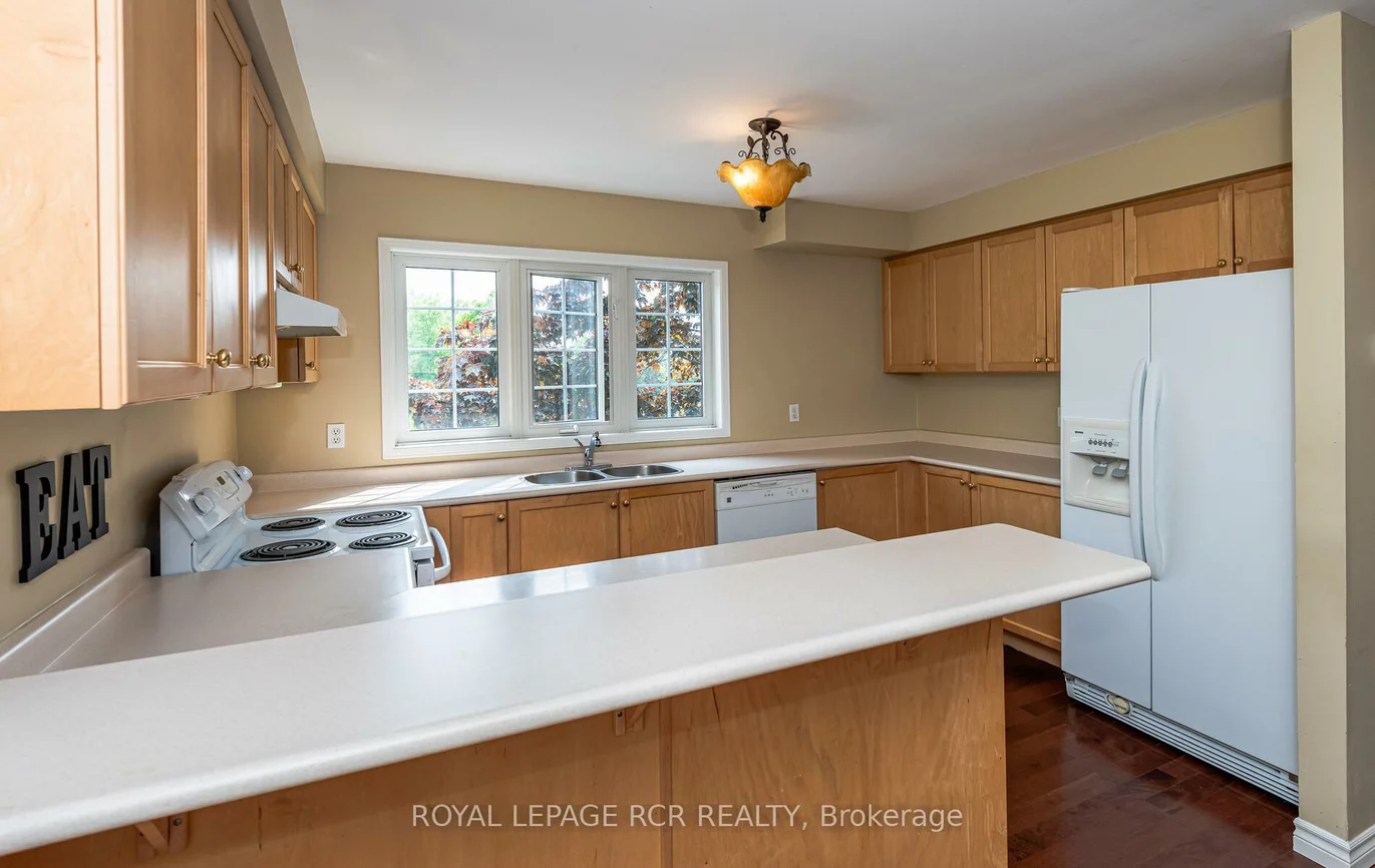 22, Sandlewood, Bayview Wellington, Aurora
