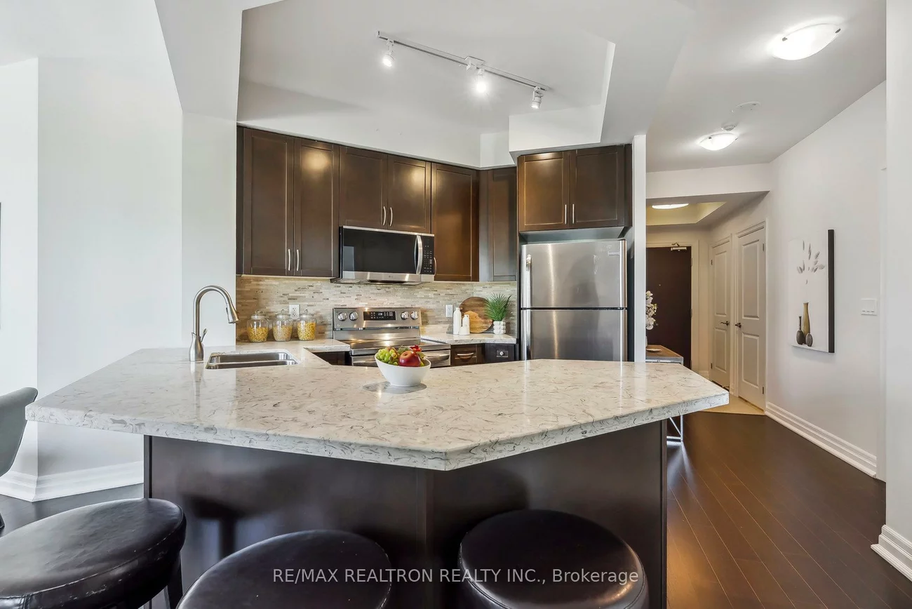 180, John West, Bayview Wellington, Aurora