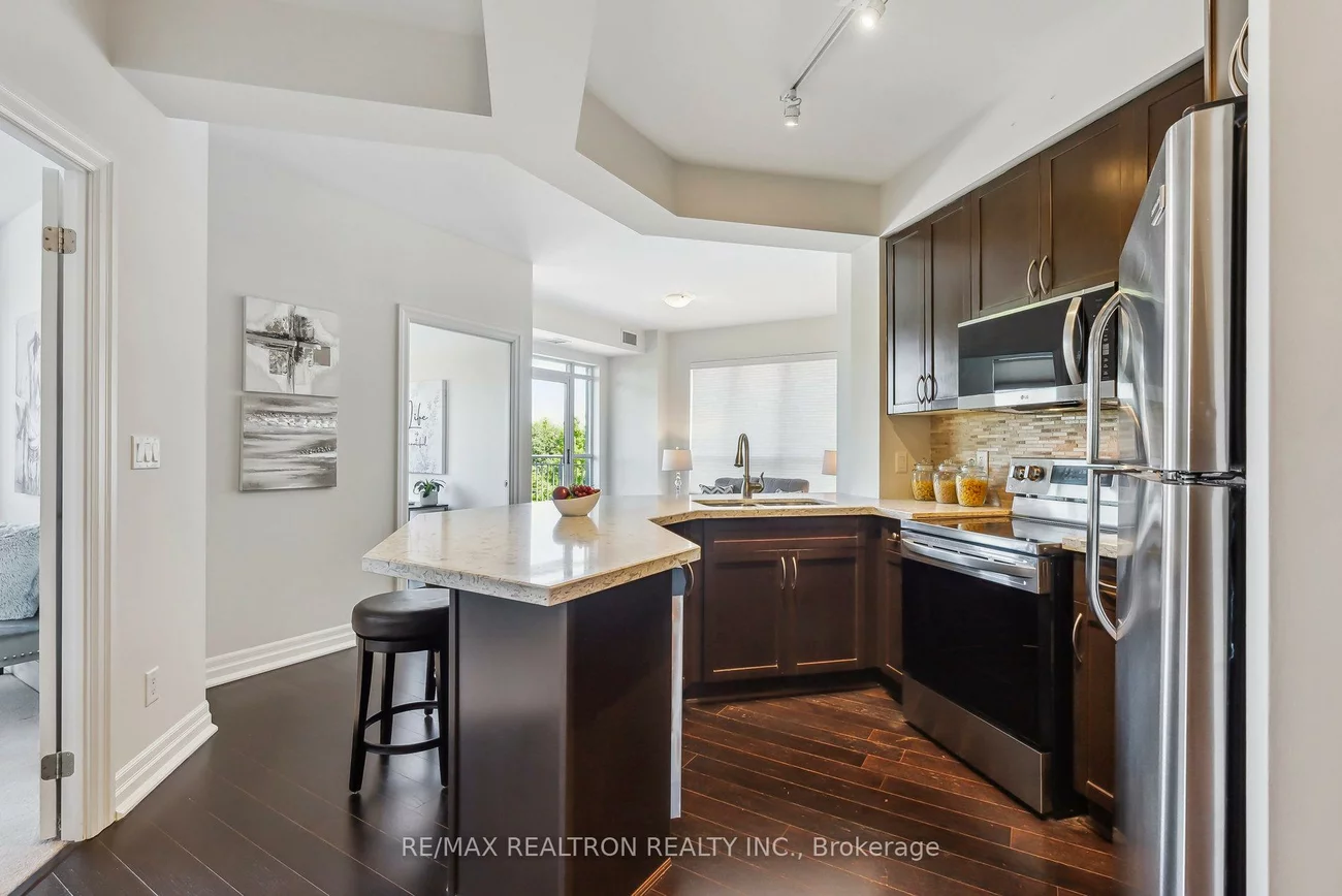 180, John West, Bayview Wellington, Aurora