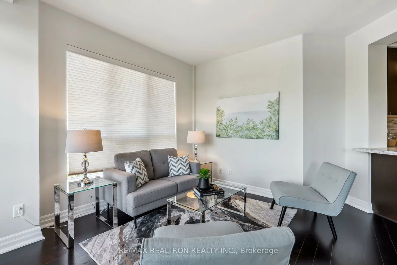 180, John West, Bayview Wellington, Aurora
