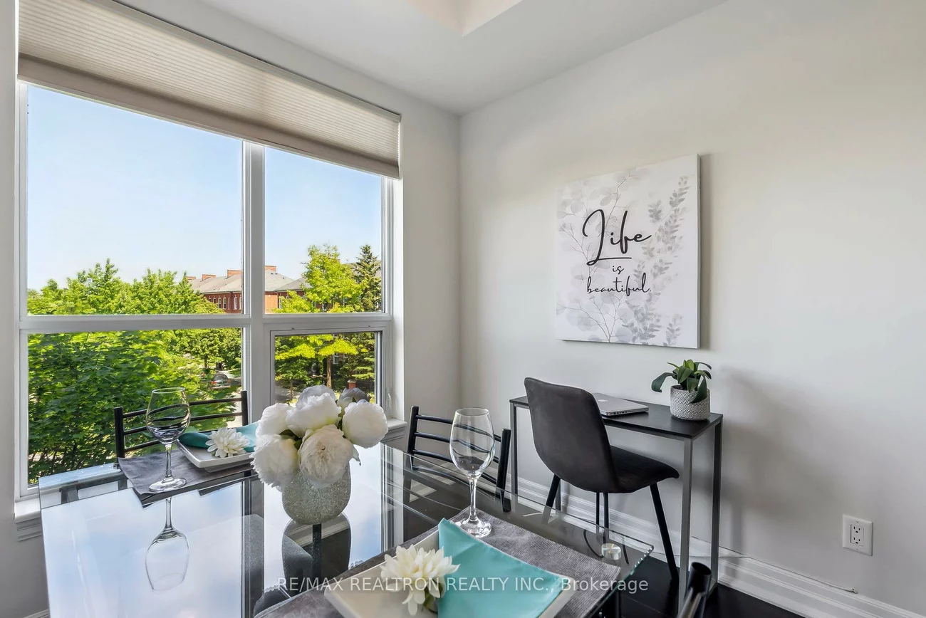 180, John West, Bayview Wellington, Aurora