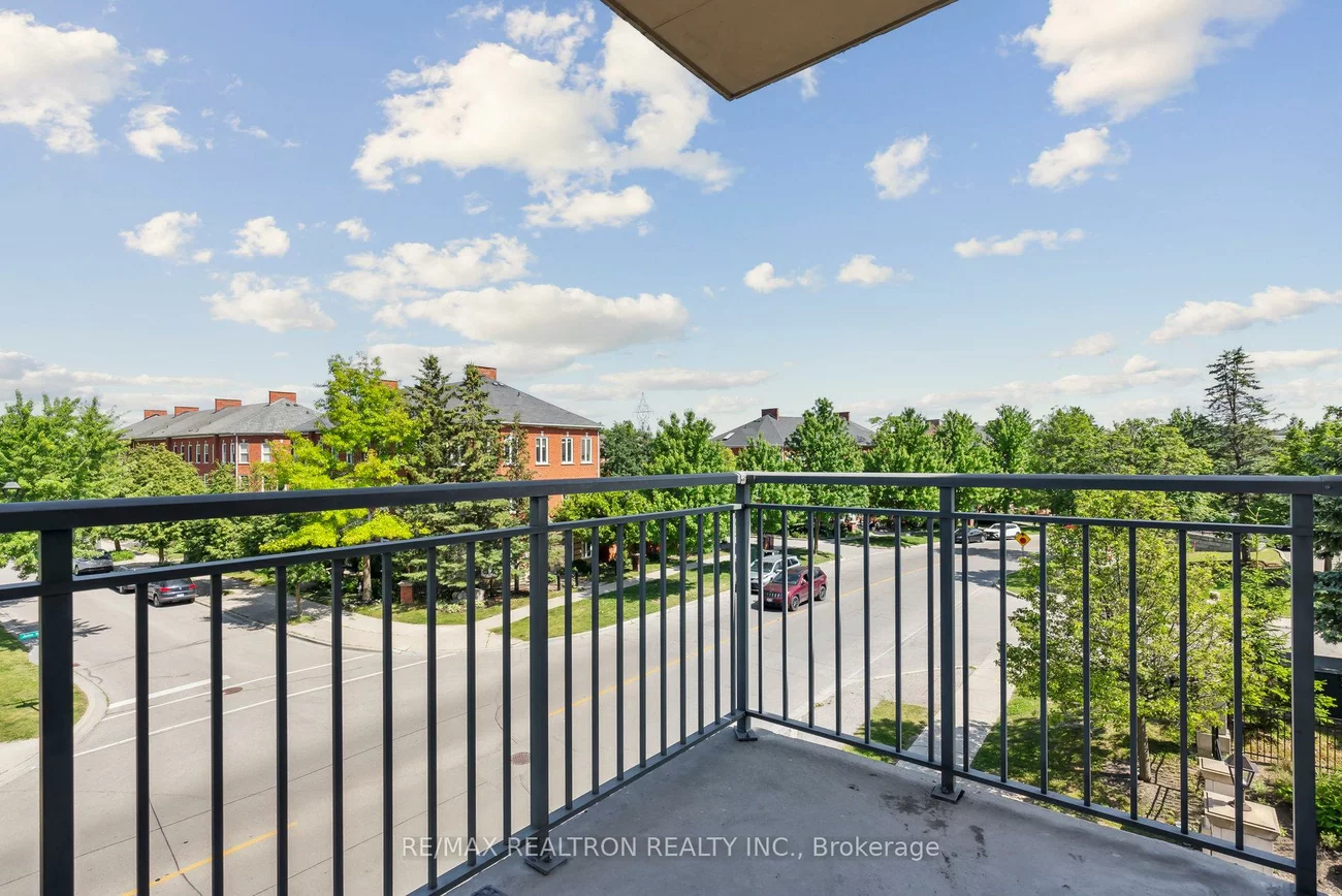 180, John West, Bayview Wellington, Aurora